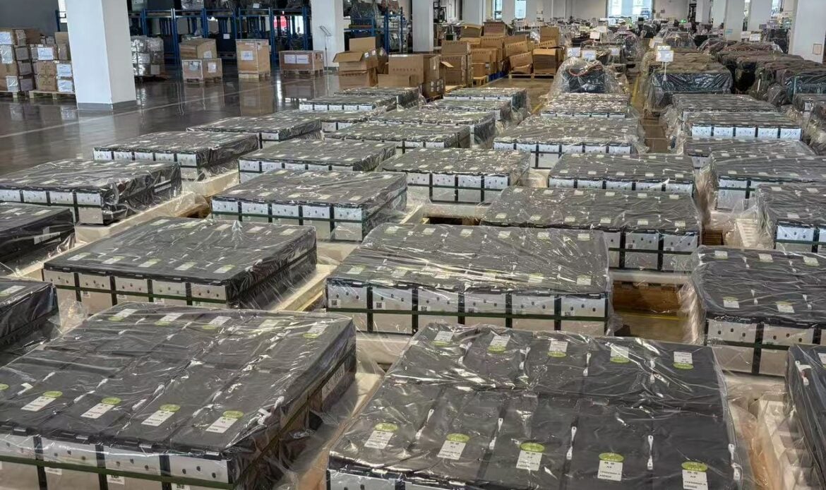 Comparison of China golf cart lithium battery prices